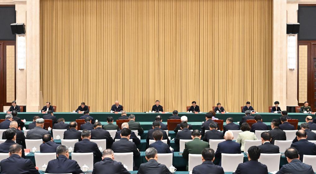 習近平：完整準確全面貫徹新時代黨的治疆方略 努力建設團結和諧、繁榮富裕、文明進步、安居樂業、生態良好的社會主義現代化新疆